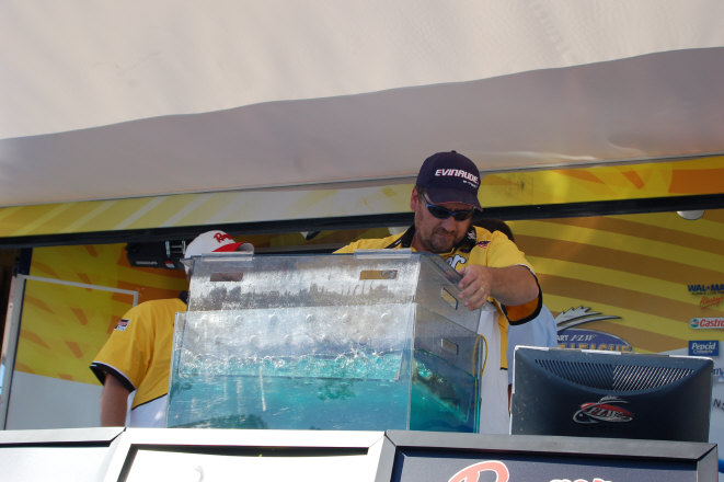 5A07AE6F-BDC4-42AB-8536-3EDE5C4F58E1