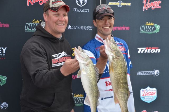 5A12CE64-D717-410C-9EBD-48070DDB849F