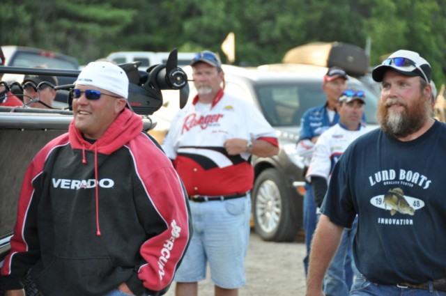 5A2300F9-2DAB-49C5-9C36-D37D2092A637