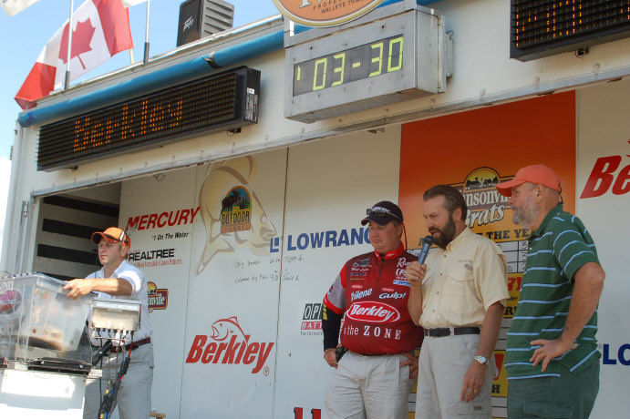 5A296AD0-31CC-4EBD-AD9C-3F6F696FBE35