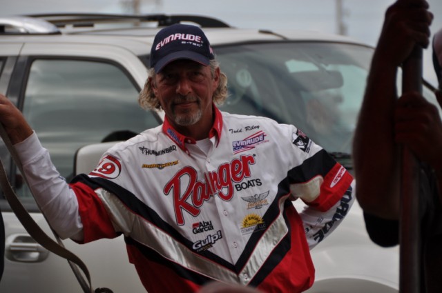 5A3FE61D-F776-4E77-BE92-5A280AC14F65