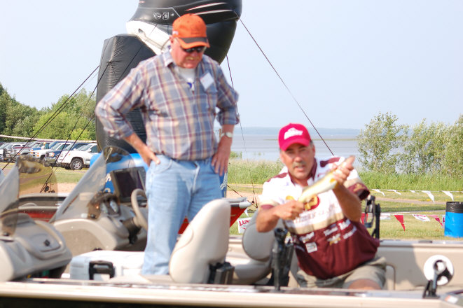 5A423718-C406-43ED-B3D5-EA520E3B1FF9