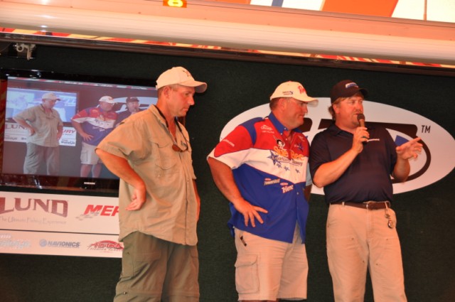 5A5CE2AF-E353-4175-80CA-0ADA6CFD091B