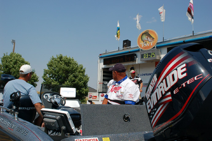 5A635937-78E6-4ABF-875F-749B168E48AE