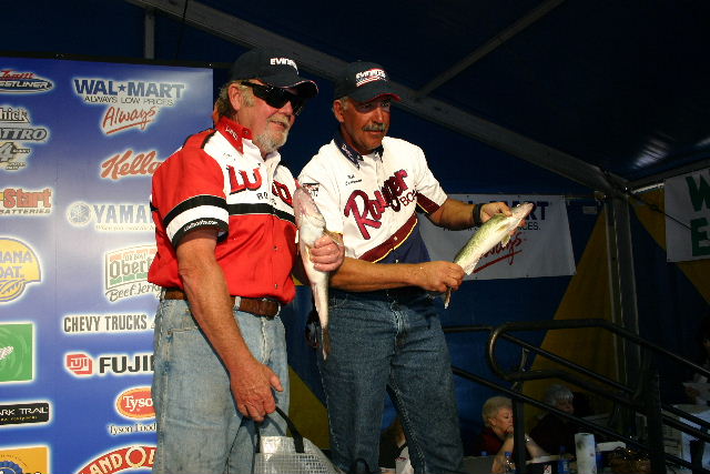 5A7AA876-1B88-4307-B66B-88E20C70409D