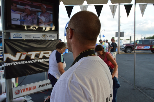 5AA54BDA-C7B7-4C37-BF73-C395A225D285