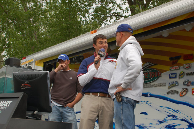 5AA7828C-D39C-450F-8FA6-BBF1B69FC7A1