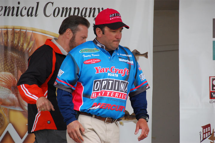 5AB6191D-6860-4848-9D0E-631CB5FD7FE6