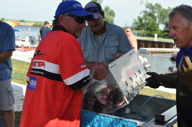 5AEC129A-60F2-4E75-9A69-4353C0D862DF