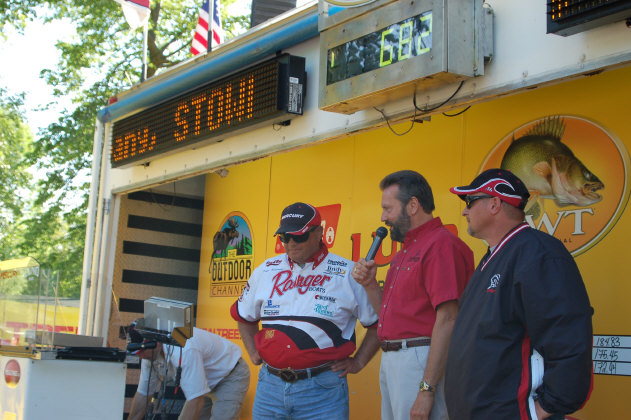 5B0A6FD7-C041-49E7-83A3-8CC1B2FA4517