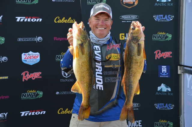 5B139B61-1660-4299-81A2-4B6E3590B53C