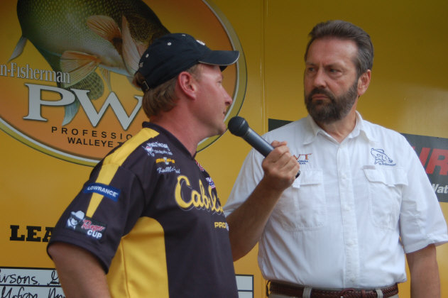 5B489F26-129B-4ADB-B599-901935465280