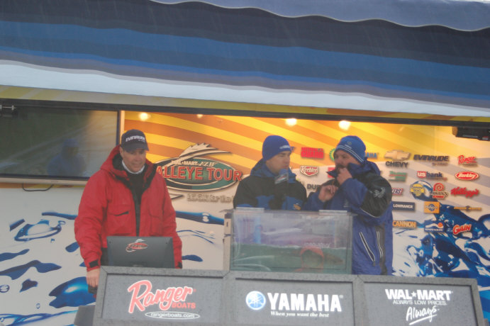 5B5CCF88-1E98-457D-8E6F-8DFD00409E36