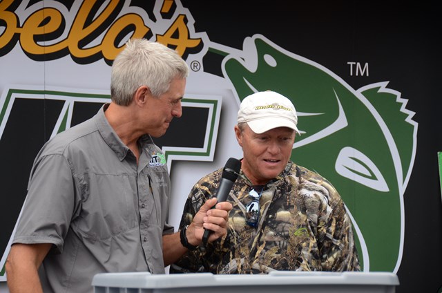 5B6495FD-3E8B-48F3-997B-D334DE4641E3