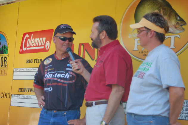 5B7184D2-BE2F-462E-BB4D-24042E0E0F90