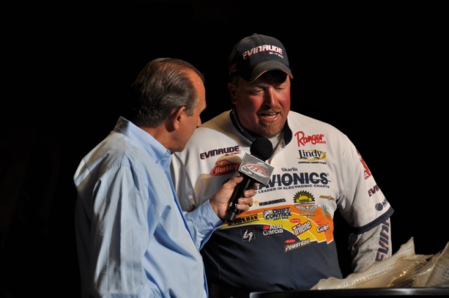 5B90D0F8-42CF-48F9-8F8B-E3408A7C2C3F