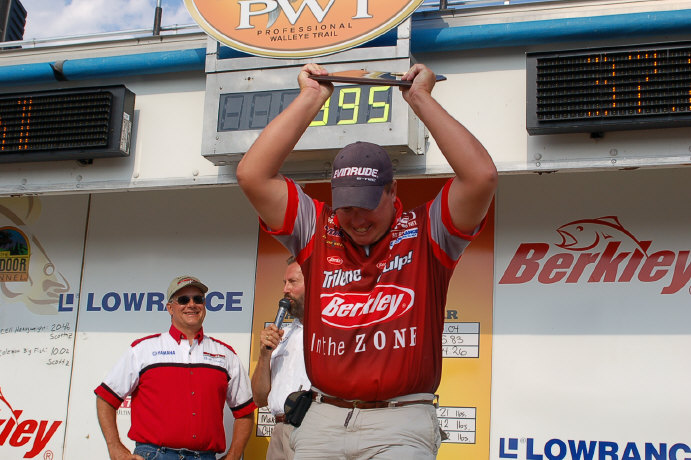 5B9ACBCE-7F56-4732-8207-6E9FCACFC457