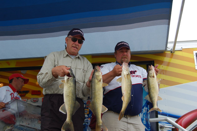 6CA37196-D785-42F2-9213-E00960E78AB6