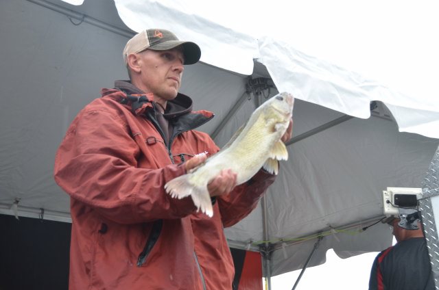 5BDD88DE-F8CA-4266-8B05-24A2BAED54FA