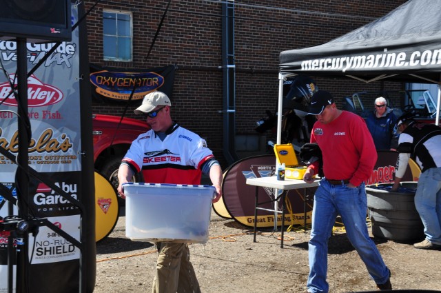 5BFB6385-B907-4141-8909-02358F865AE1