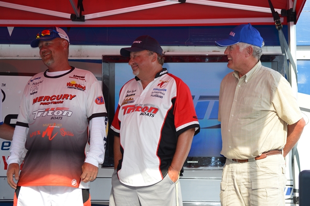 5BFBC084-D464-49ED-A6A1-BF4DDF116CC3