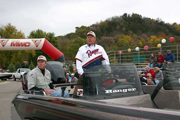 5C028D1F-28CF-4DE1-9AFA-12A4B308F25E