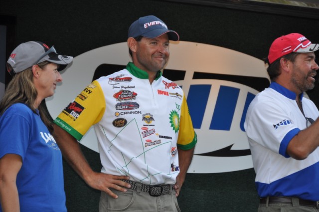 5C2492BC-7EC7-4BF6-B589-FD5815B2B2C0