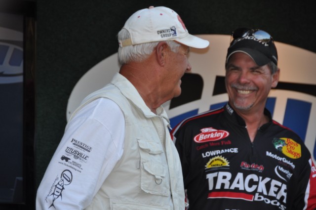 5C3641D1-AFCF-4C76-904A-C9FD93E00984