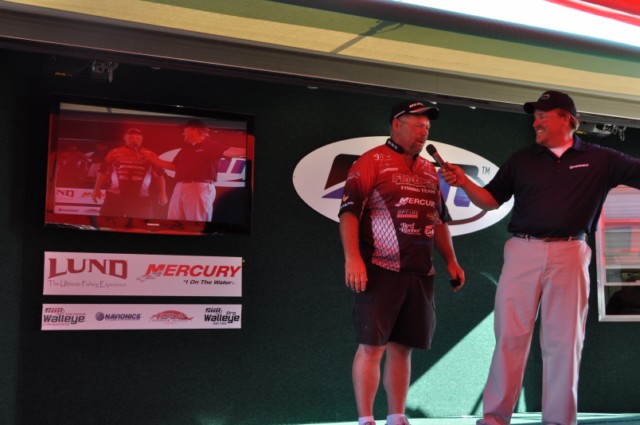 5C6013E4-E825-48C3-A648-15DA9EECE10C