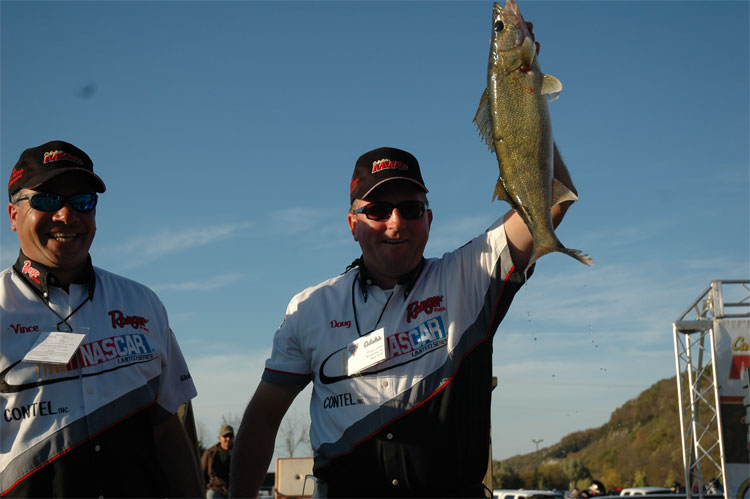 5C64092F-A6D7-4103-9304-D7108888AA5A