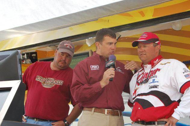 5C74FFA6-7EEE-41DC-BDB2-3DF4DE23806C