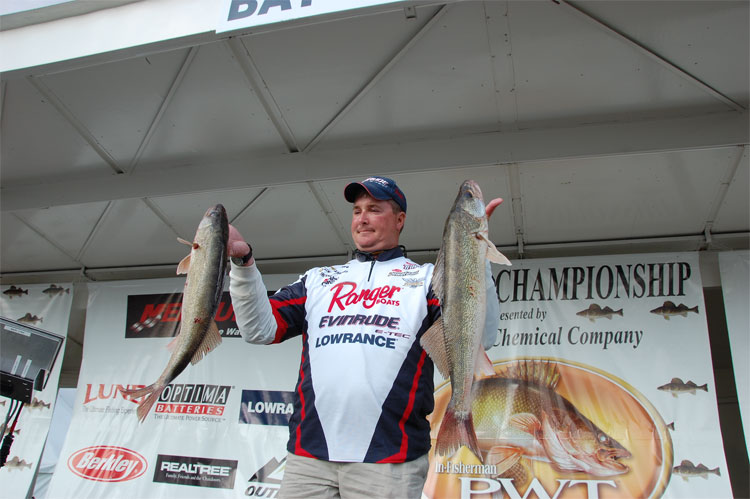 5C875CA6-E2DC-42C7-A15E-733D3FFDD5D3