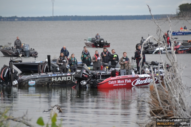 5C8E309A-4231-4C61-BFFC-FAD8F2A9D4D0