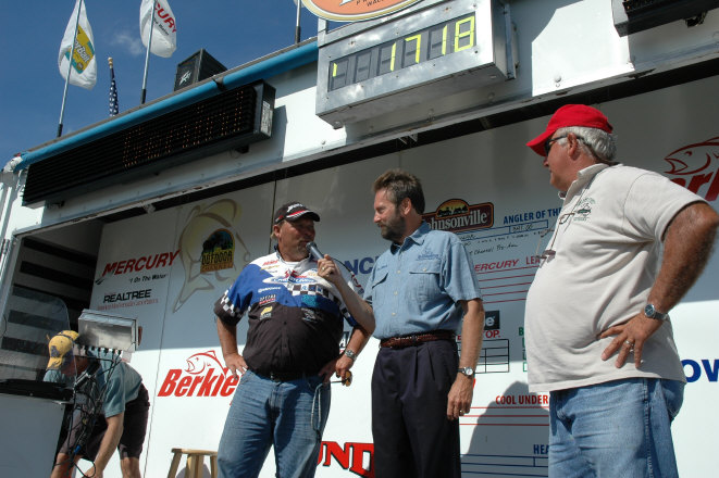 5C945873-07D1-4896-8A3B-17F4CF5DF2CB