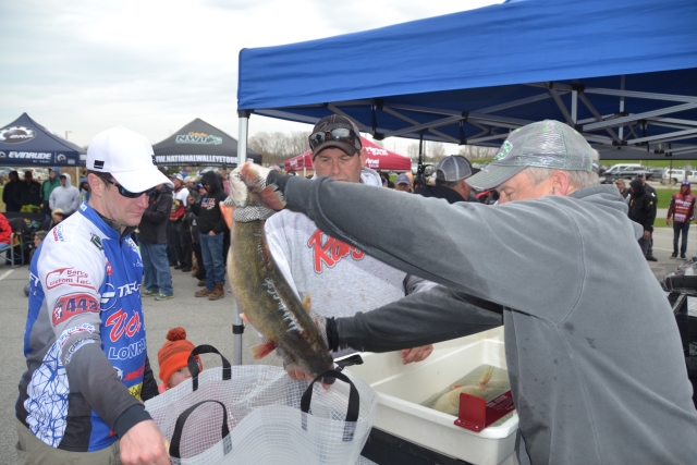 5CC22E70-EF78-4E85-81E7-D6C0CA3D02C8