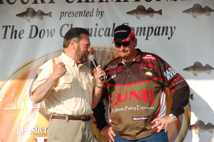 5CDB3568-383B-4AED-B3C3-11FF00F4BC63