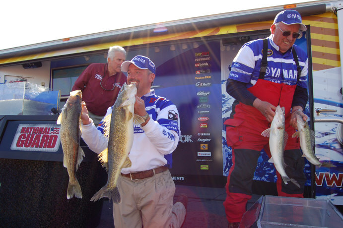 5CDE5562-5C4B-43DC-8460-0FF8E0E98E1B