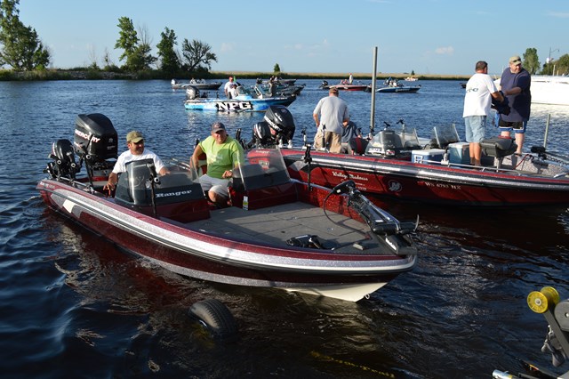 5D06E47B-1188-4577-A065-7FDD3134A424