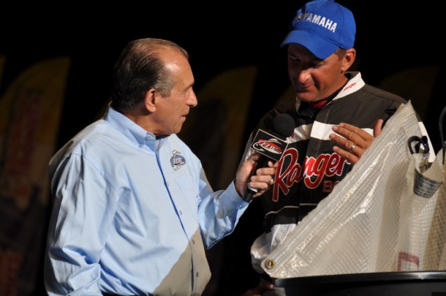 5D322184-A549-4206-BED9-263ED6DD7542