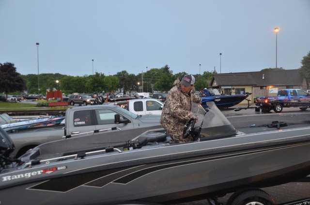 5D51AFA3-CA7F-4421-BD42-3ABDDEEFB239