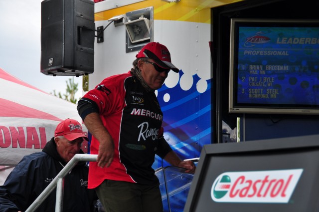 5D6EE0F0-72E3-47E0-B50C-91B700940054