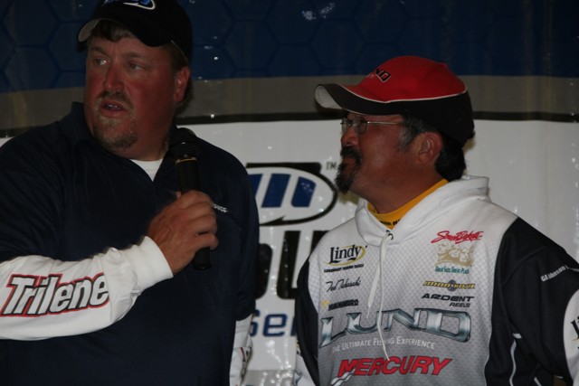 5D93E72C-A16D-43B5-A476-A12A1480266D