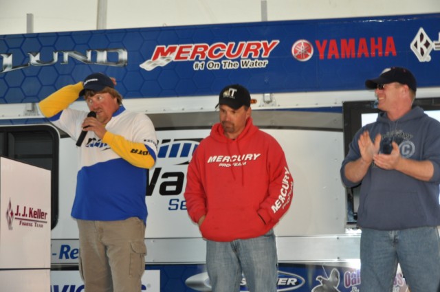 5DBFC598-BEEF-4C53-B2BF-98DAB9FDB2BF