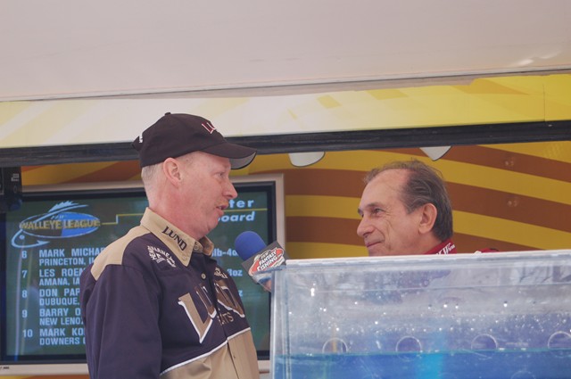 5DDB7D7E-CDA5-4E8E-844D-21EA7DA93DB9