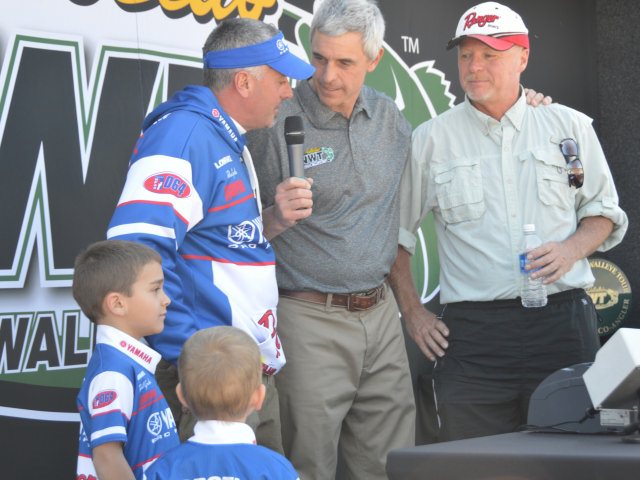 5DEDA366-DC9C-412C-8A89-1B4874DB6E66