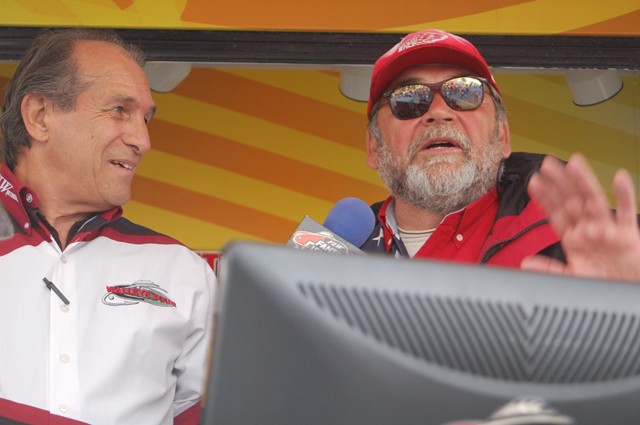 5E147E9D-C7C3-4D58-A4D6-F0768F806790