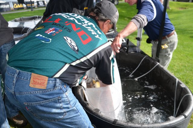 5E2D8CBF-F9EF-4187-9EDE-114FDACC5BDD