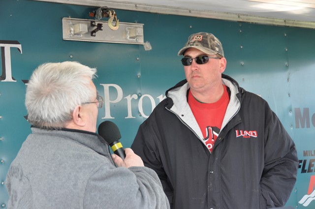 5E2E2A61-F4D3-451D-BB1E-3C9F537389D9