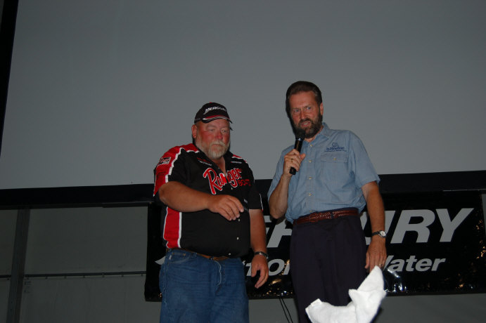 5E422777-7C44-4994-B487-BDEB8B2B5855