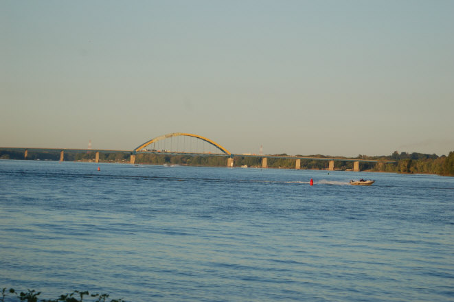 5E9BC5C3-E0B4-455A-A5B2-700E561F2E4A